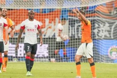 热刺阿森纳坐收渔利，曼联利物浦各得其所，凯恩奥利赛适时归来兮