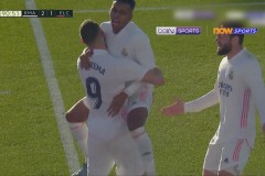 皇家马德里逆转夺冠，AC米兰大胜领跑，利物浦险胜保级足球盛宴